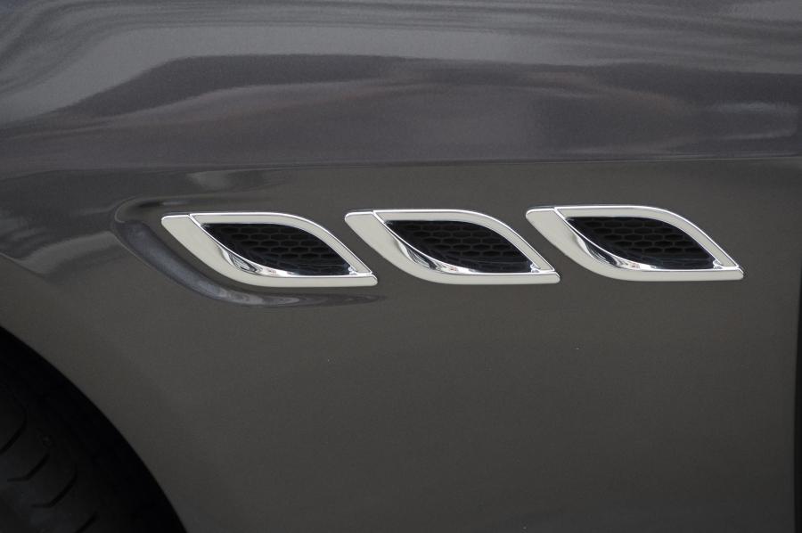 Детали экстерьера Maserati Quattroporte (M156) 2016 года  (UK) (фото 8 из 10)
